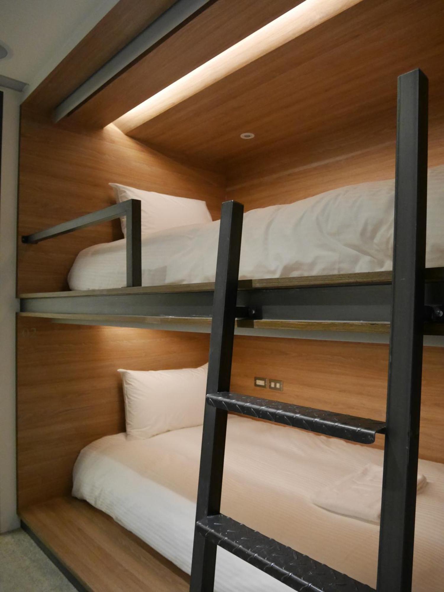 Bouti City Capsule Inn Tajpej Szoba fotó